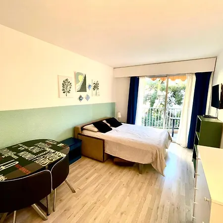 Apartman Super Bord Menton